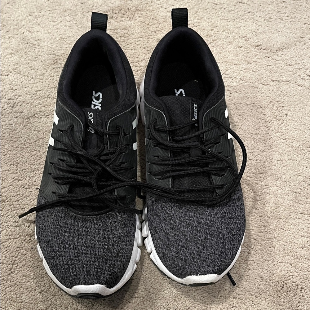 ASICS womens Black and White Athletic Shoes